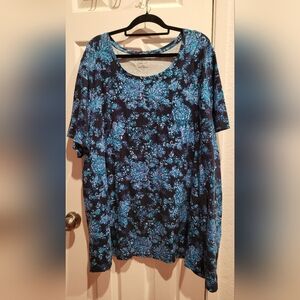 Catherines Blue Floral Short Sleeve Top